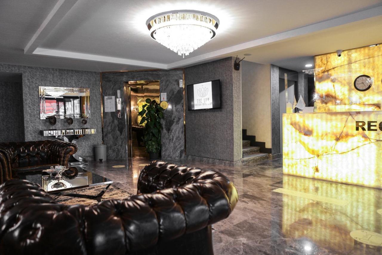 Otel The Life &